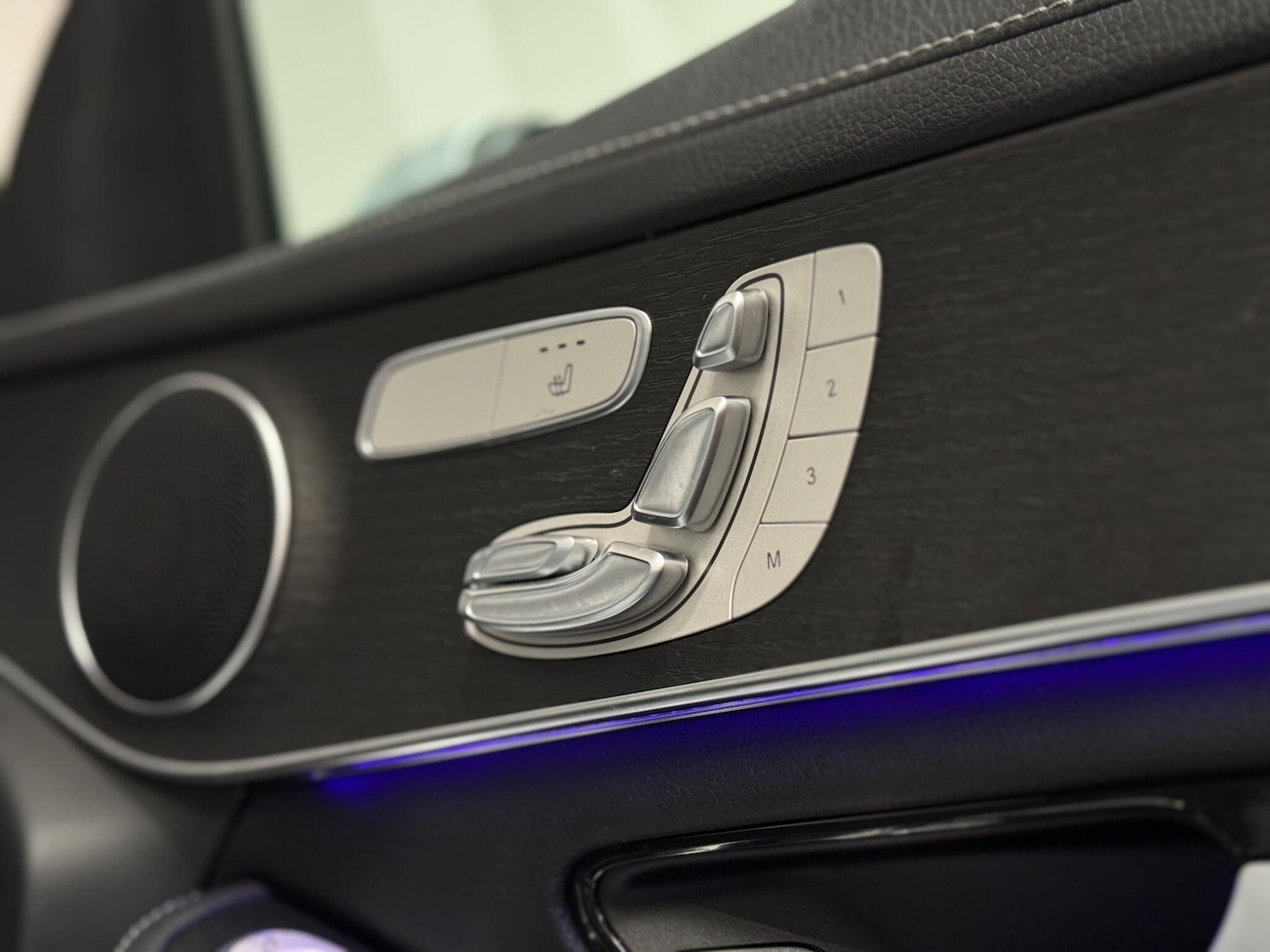 Used Mercedes-Benz GLC 2021 for sale - 76839959: Photo 14