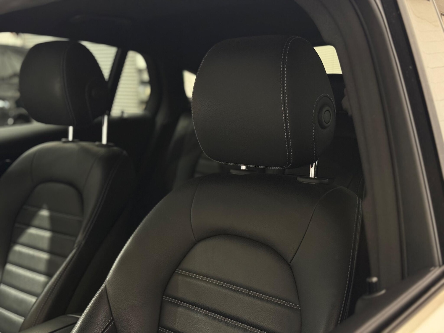 Used Mercedes-Benz GLC 2021 for sale - 76839959: Photo 17