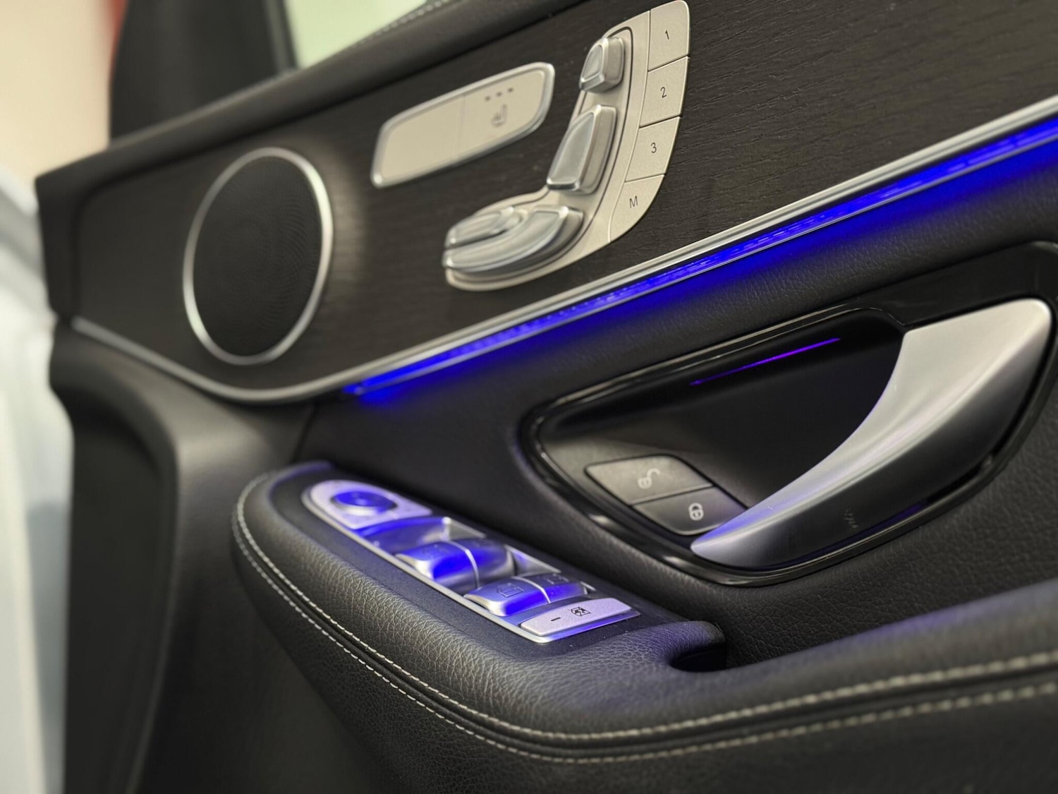 Used Mercedes-Benz GLC 2021 for sale - 76839959: Photo 18