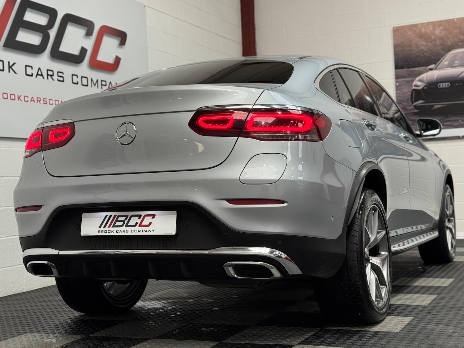 Used Mercedes-Benz GLC 2021 for sale - 76839959: Photo 3