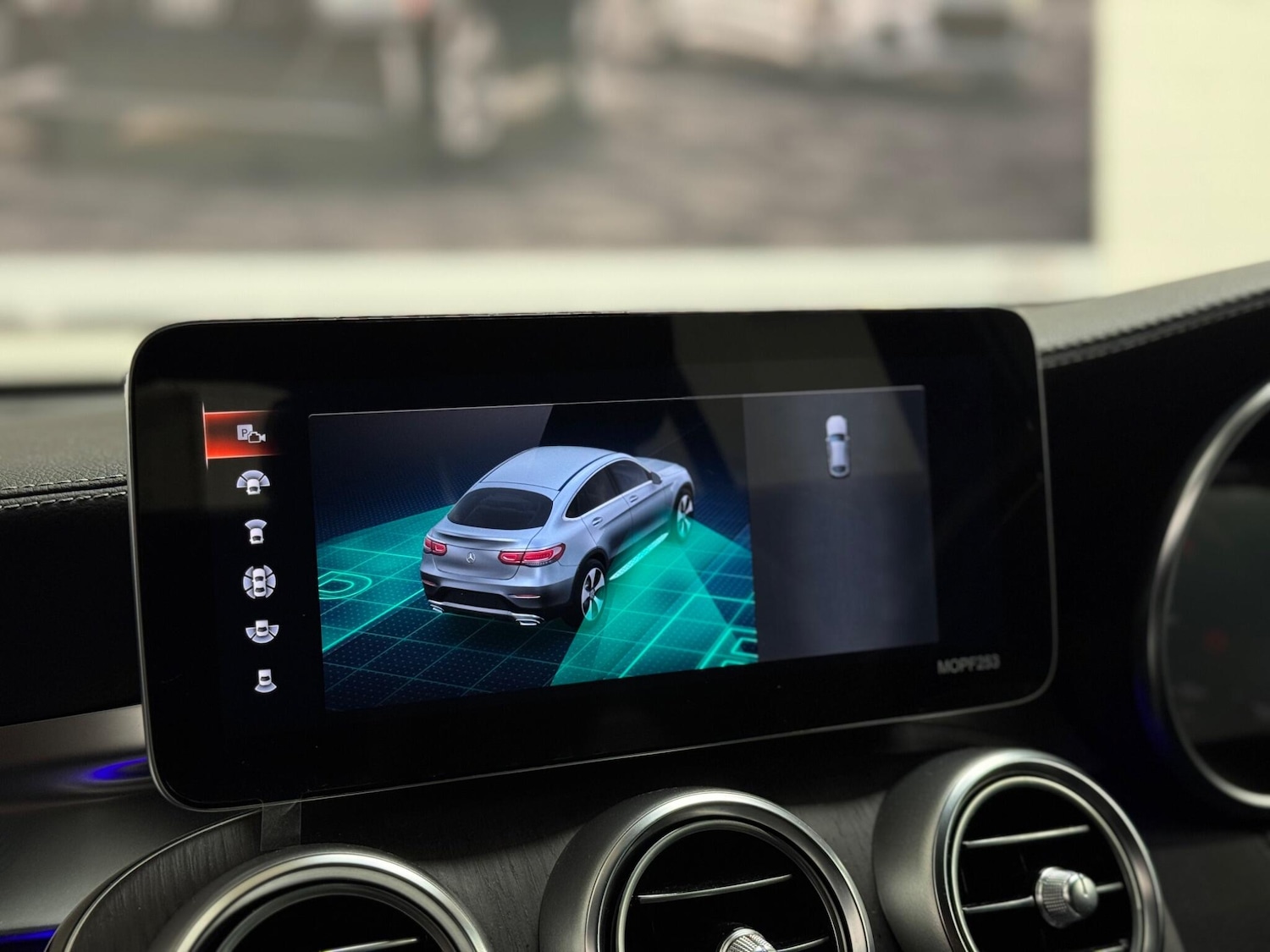 Used Mercedes-Benz GLC 2021 for sale - 76839959: Photo 35