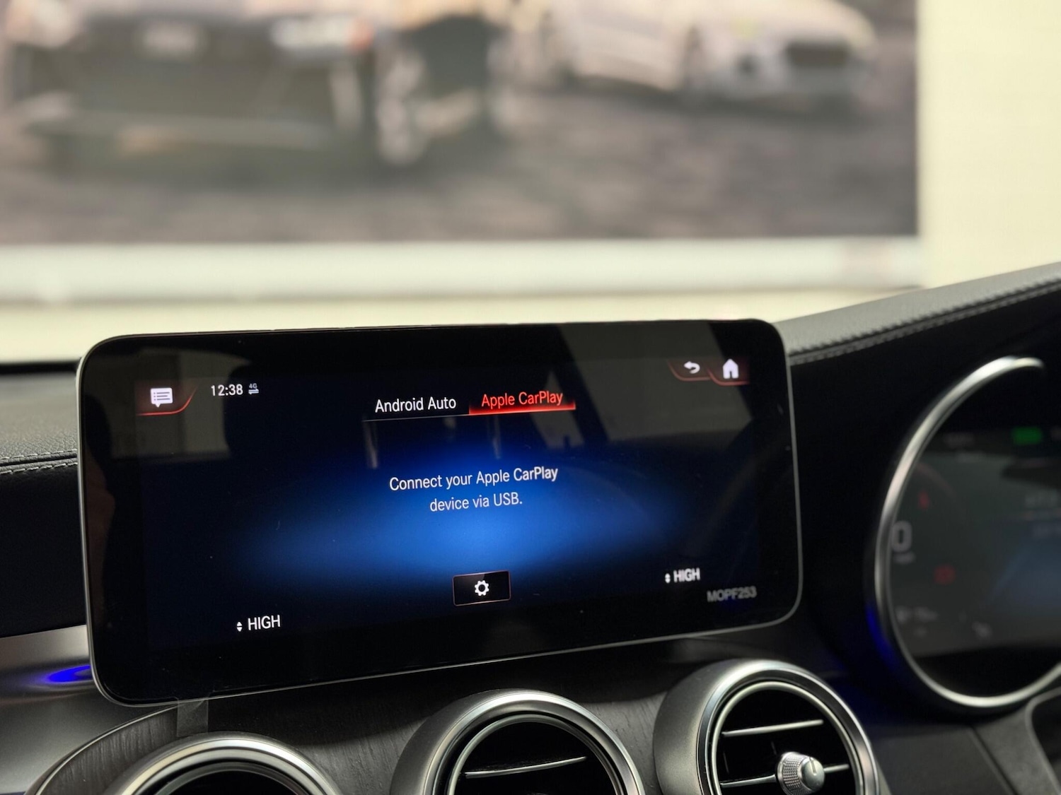 Used Mercedes-Benz GLC 2021 for sale - 76839959: Photo 39