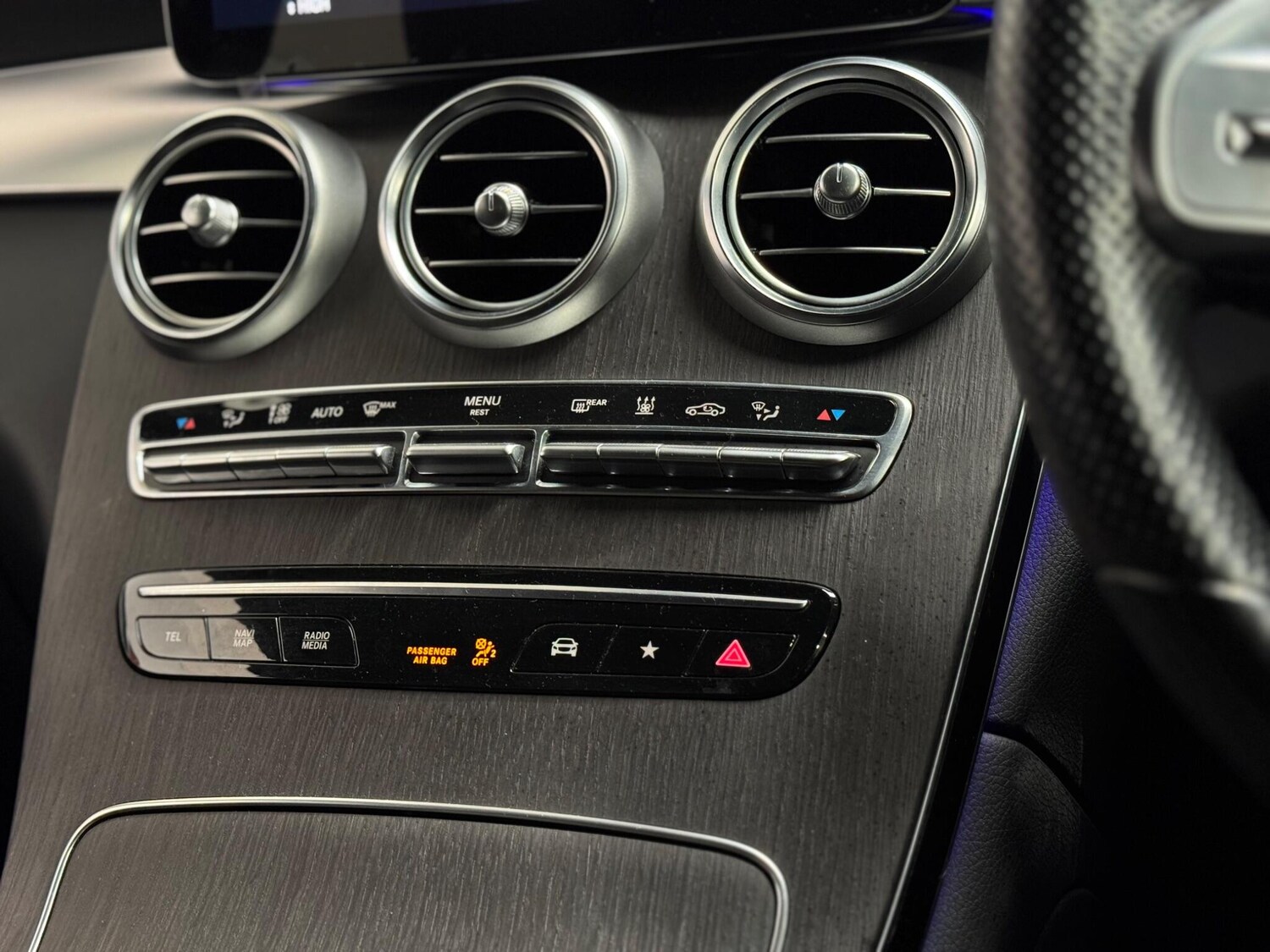 Used Mercedes-Benz GLC 2021 for sale - 76839959: Photo 62