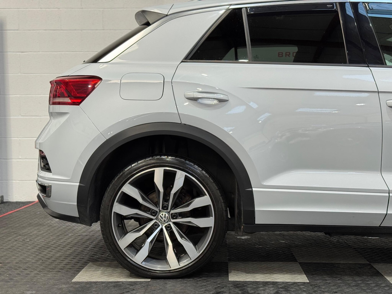 Used Volkswagen T-Roc 2019 for sale - 77016813: Photo 21