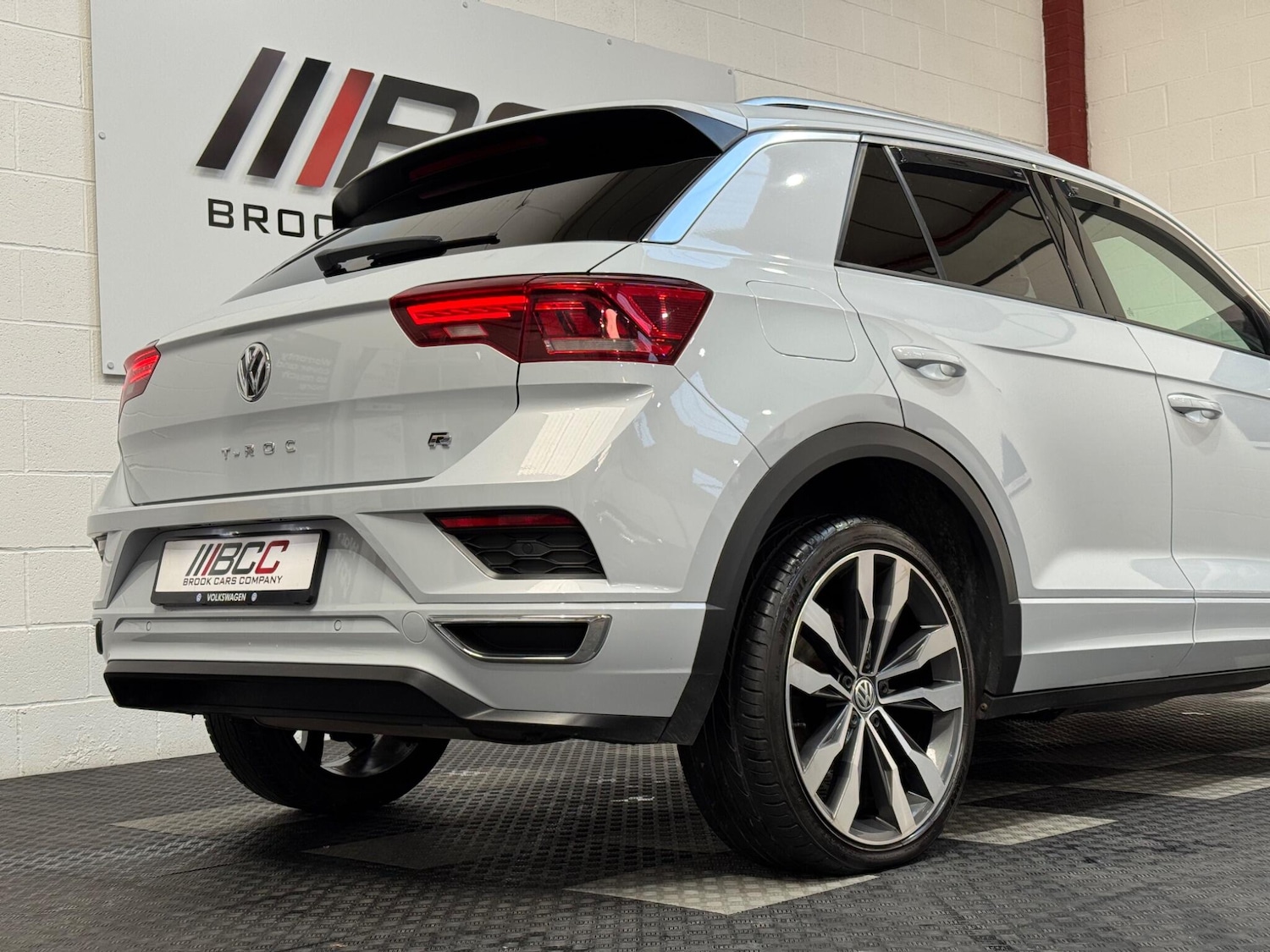 Used Volkswagen T-Roc 2019 for sale - 77016813: Photo 32