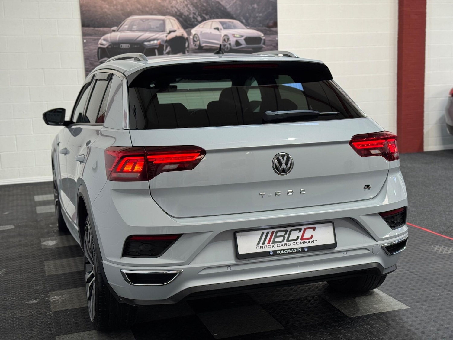 Used Volkswagen T-Roc 2019 for sale - 77016813: Photo 43