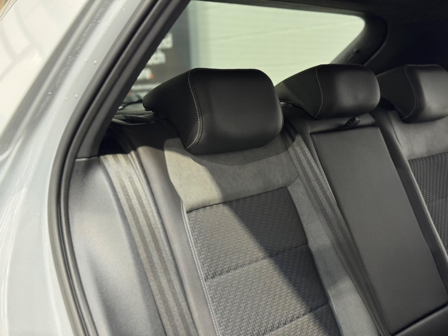 Used Volkswagen T-Roc 2019 for sale - 77016813: Photo 50