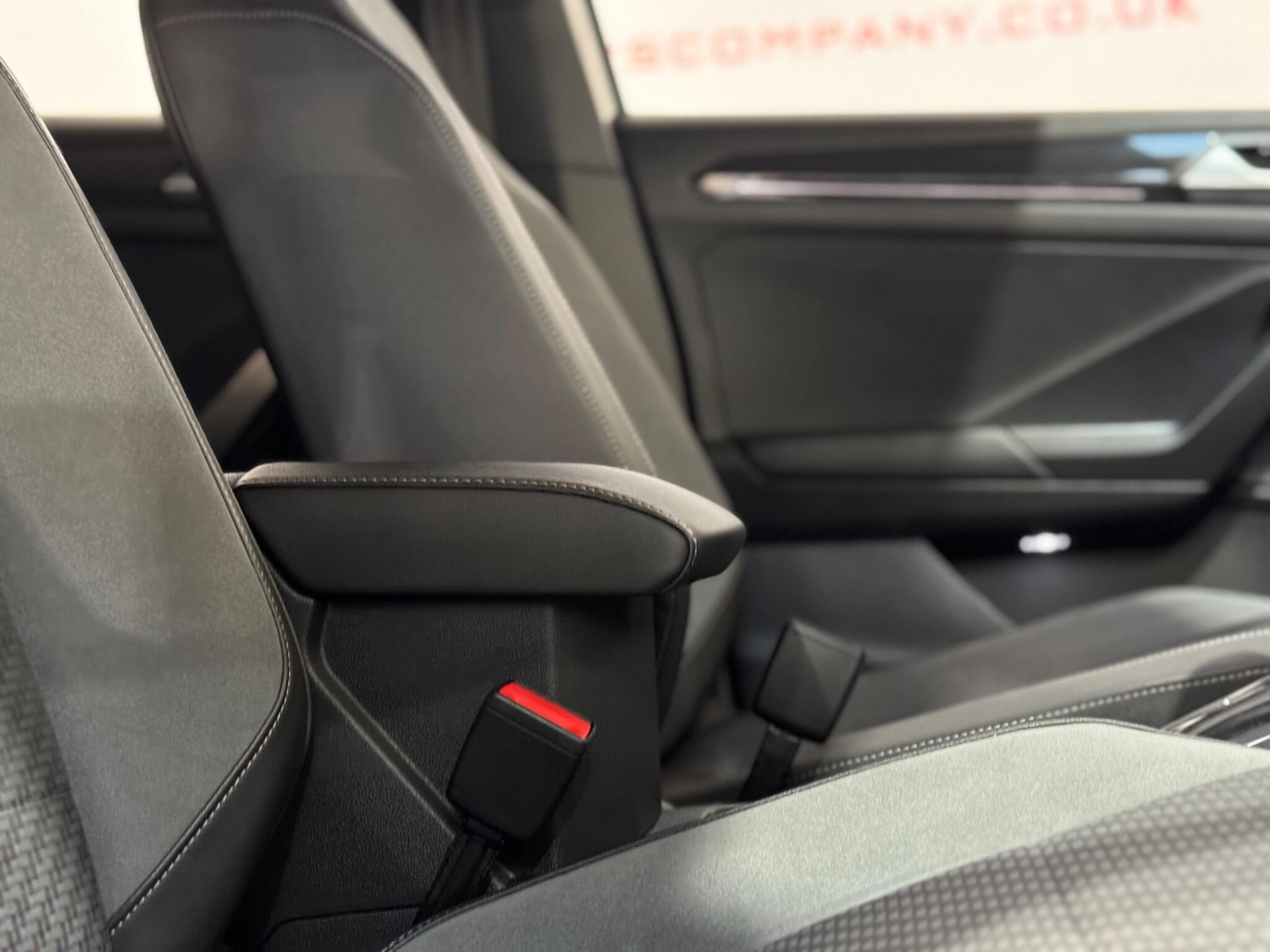 Used Volkswagen T-Roc 2019 for sale - 77016813: Photo 57