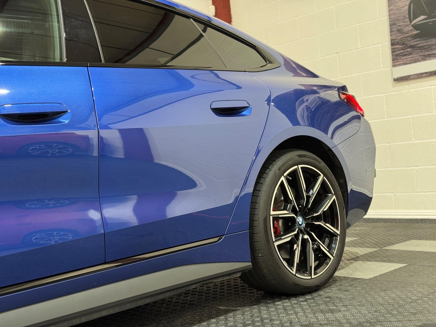 Used BMW i4 2022 for sale - 76608005: Photo 47