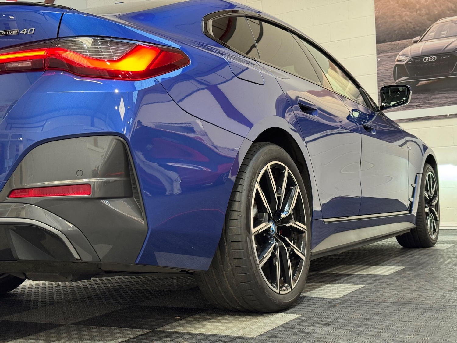 Used BMW i4 2022 for sale - 76608005: Photo 80