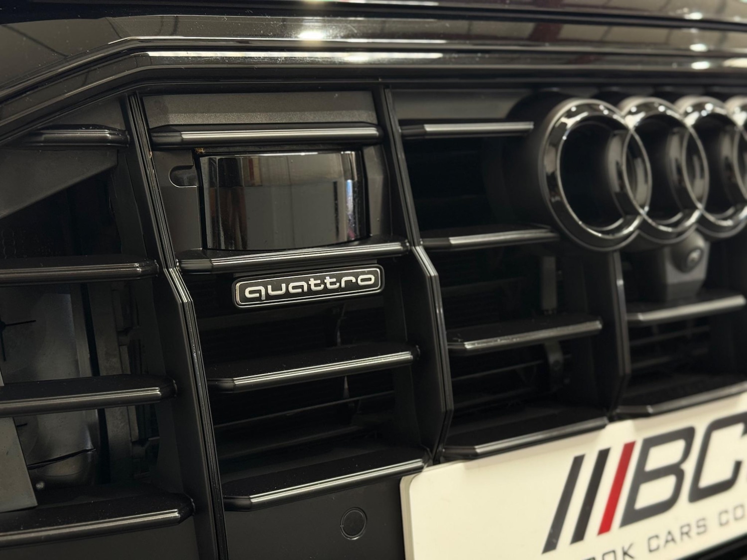 Used Audi Q8 for sale - 78020460: Photo 31