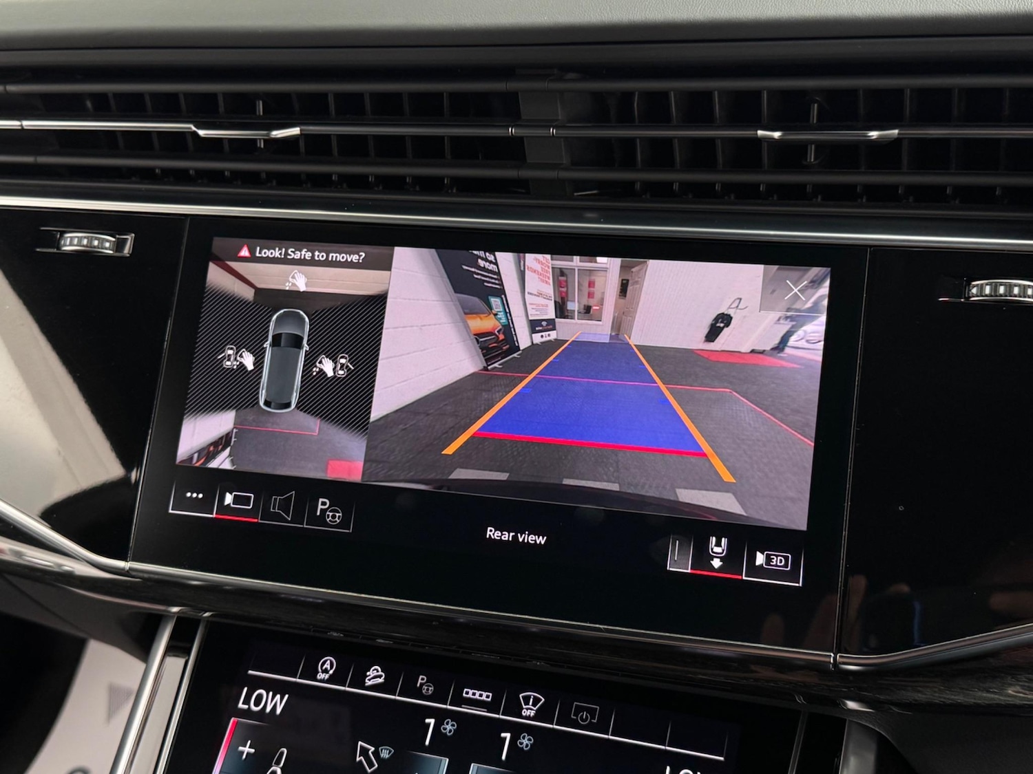 Used Audi Q8 for sale - 78020460: Photo 35