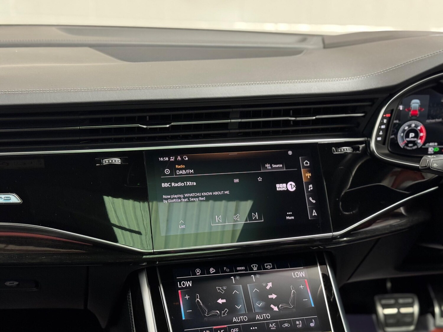 Used Audi Q8 for sale - 78020460: Photo 85