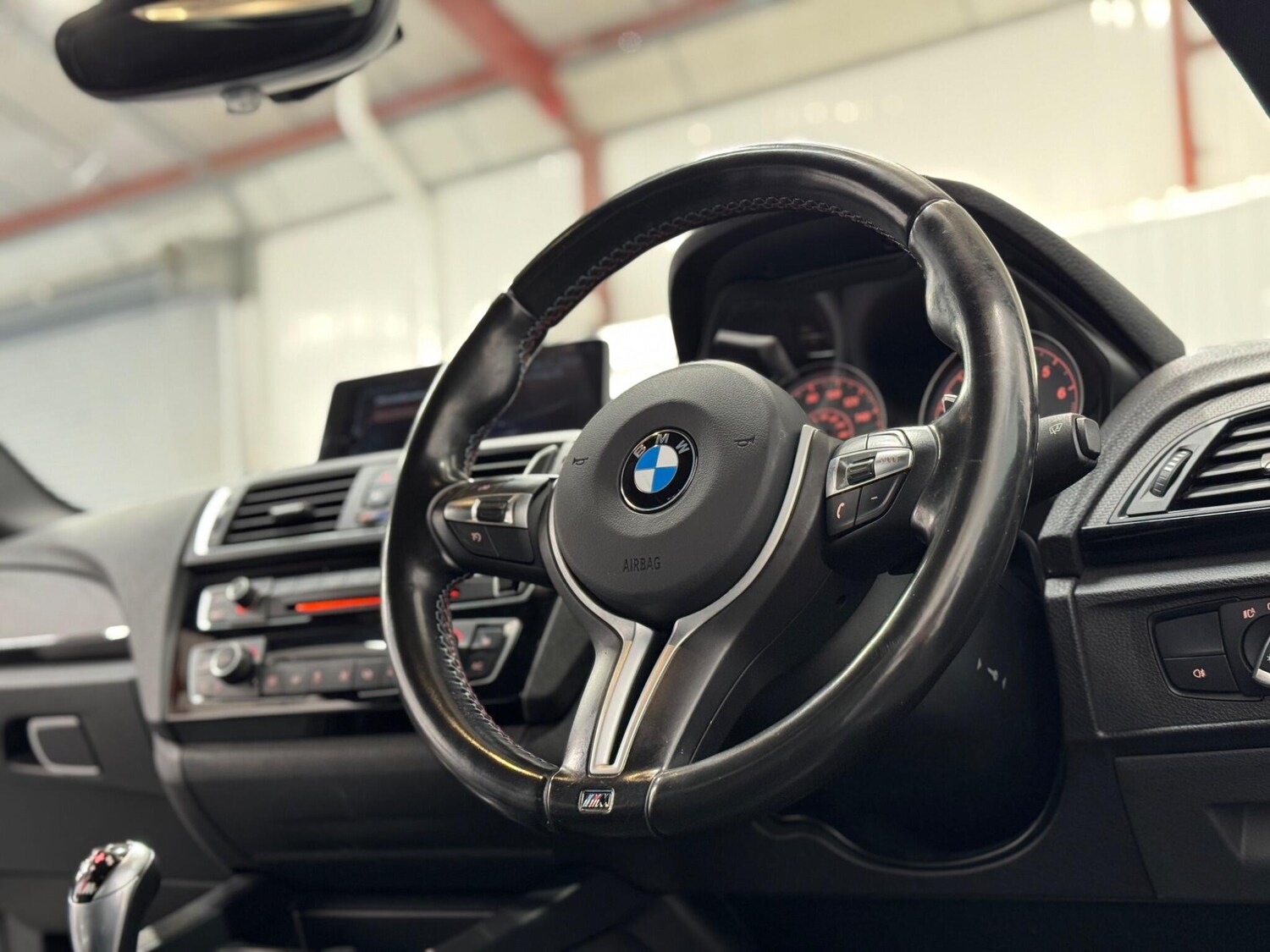 Used BMW M2 2016 for sale - 75740859: Photo 33