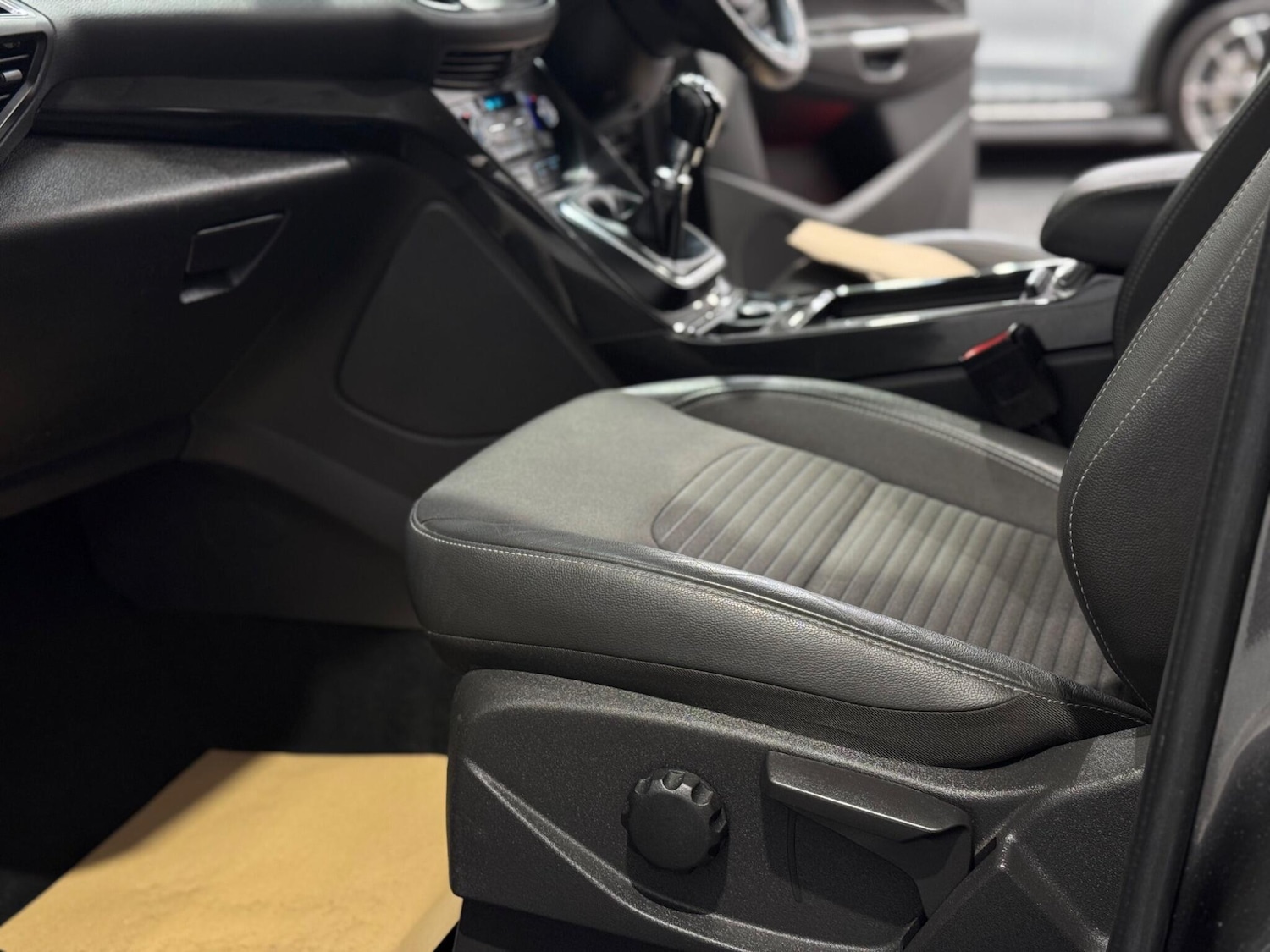 Used Ford Kuga 2018 for sale - 77109545: Photo 33