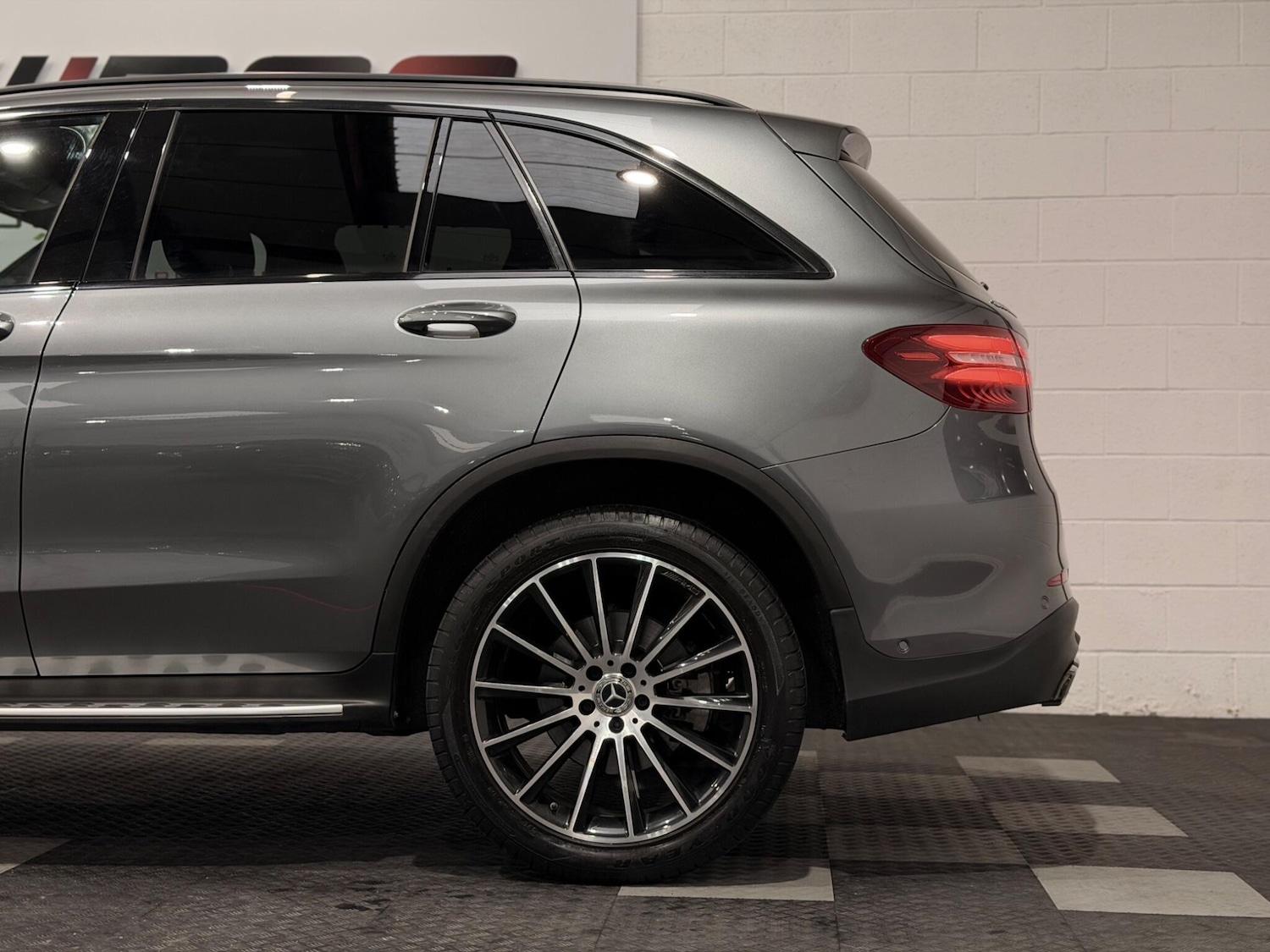 Used Mercedes-Benz GLC 2019 for sale - 77424982: Photo 6