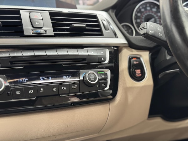 Used BMW 3 Series 2018 for sale - 75481468: Photo 33