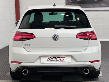Used Volkswagen Golf 2017 for sale - 75481470: Photo
