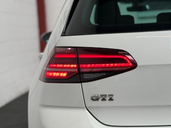 Used Volkswagen Golf 2017 for sale - 75481470: Photo