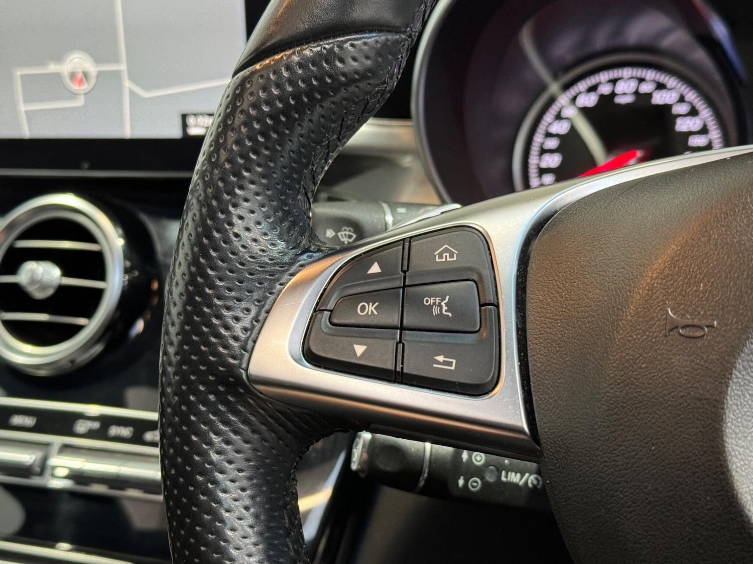 Used Mercedes-Benz C Class for sale - 76801502: Photo 40