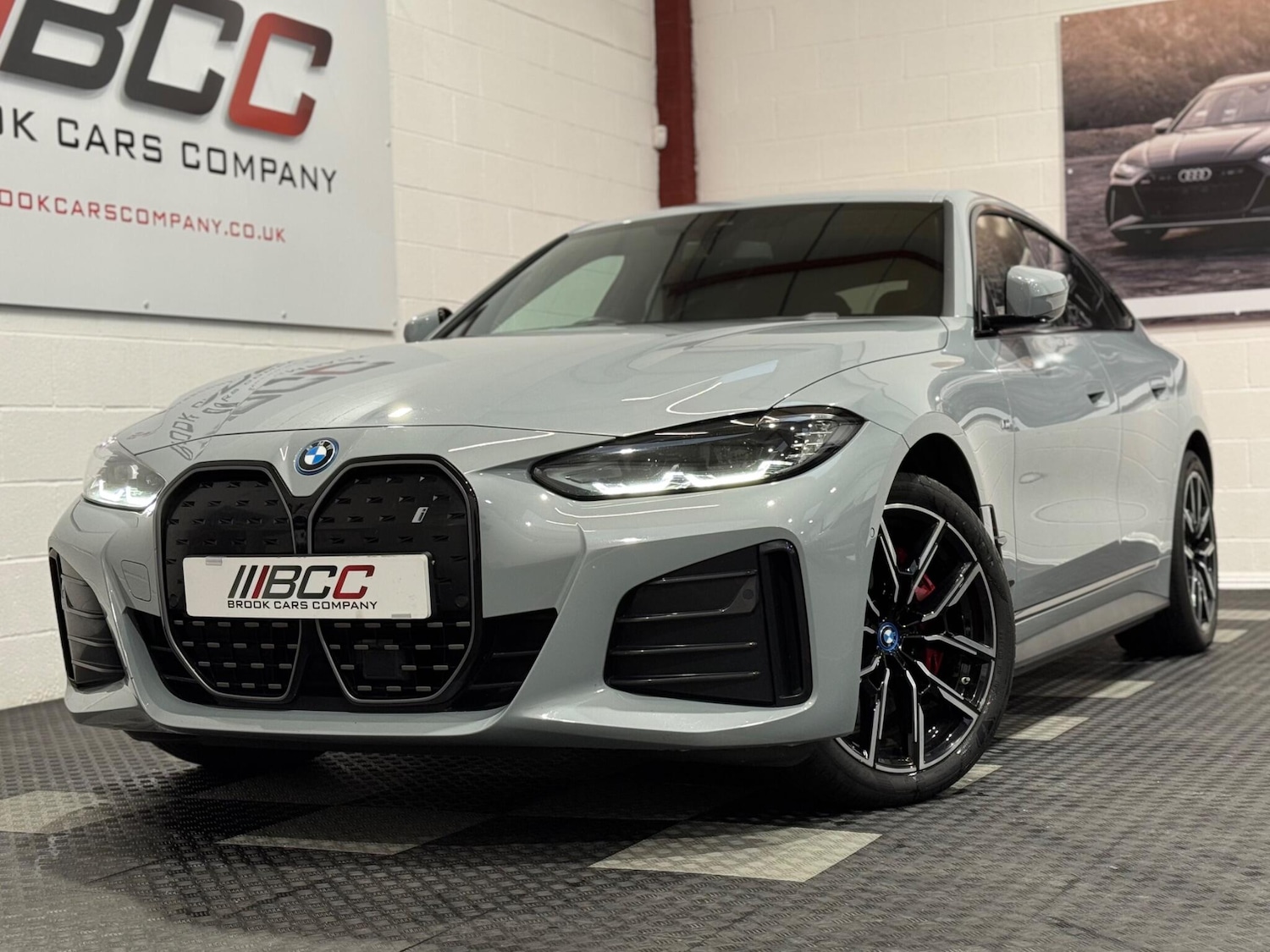 Used BMW i4 2022 for sale - 76457477: Photo 1