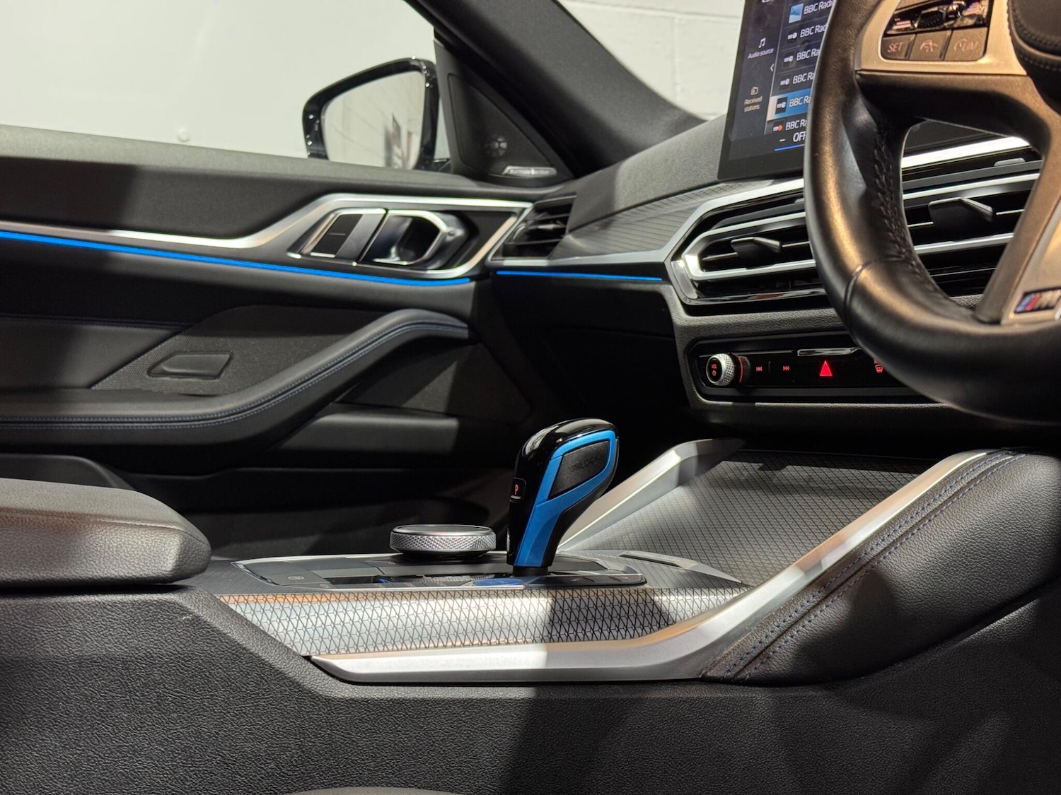 Used BMW i4 2022 for sale - 76457477: Photo 11