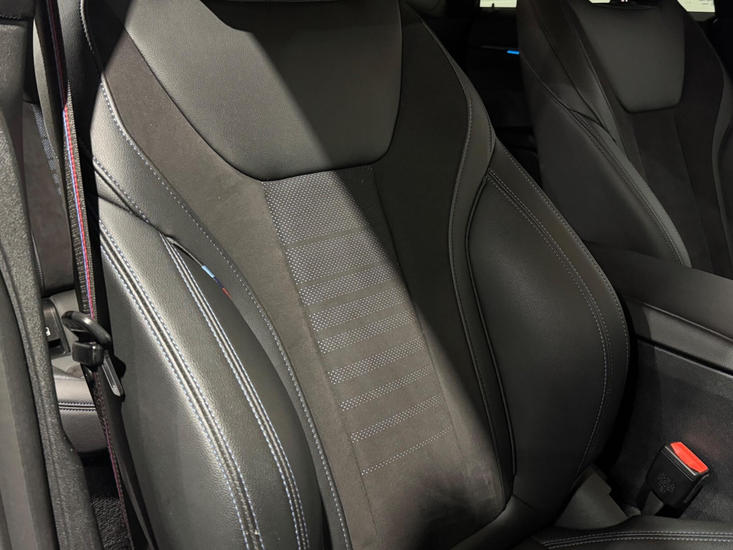 Used BMW i4 2022 for sale - 76457477: Photo 63