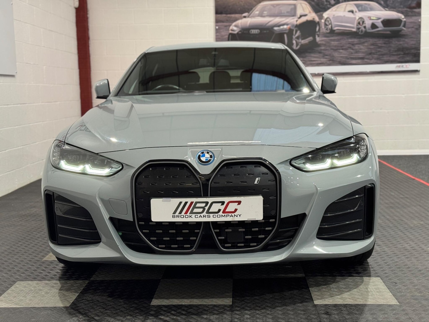 Used BMW i4 2022 for sale - 76457477: Photo 88