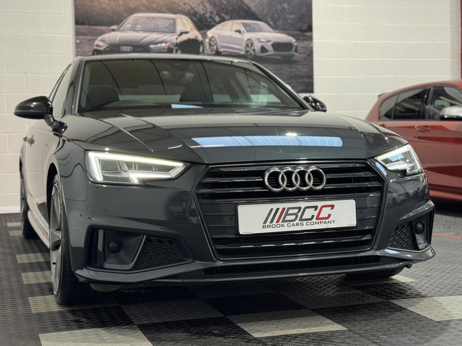Used Audi A4 2019 for sale - 76189956: Photo 2