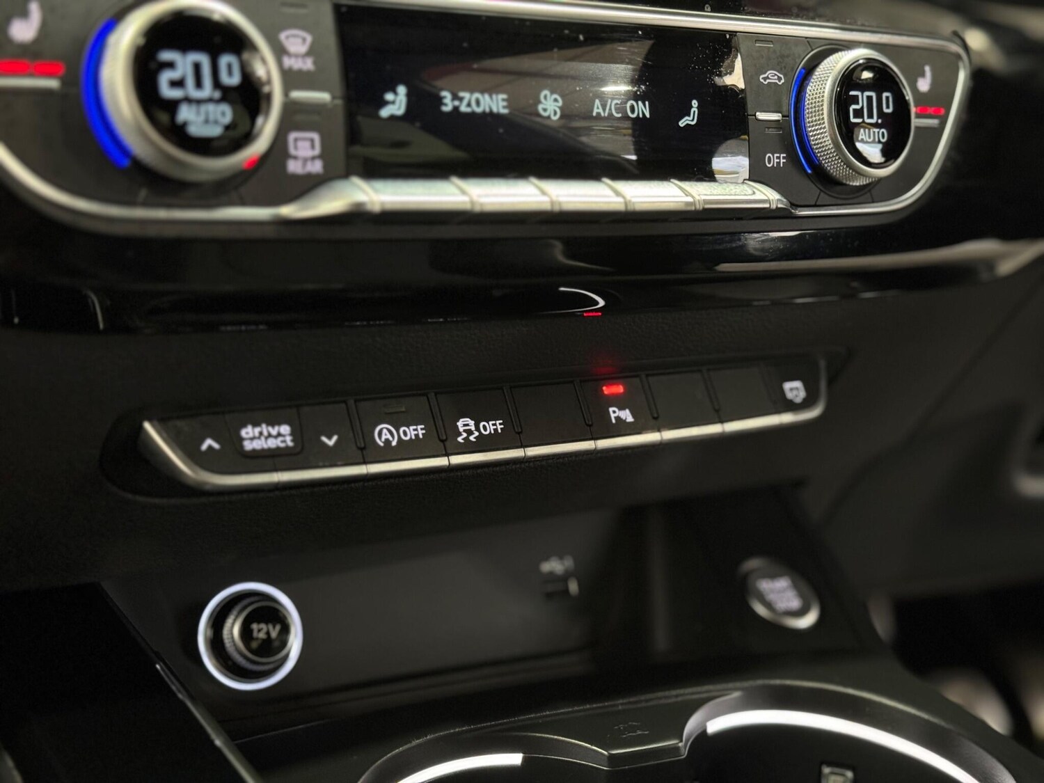 Used Audi A4 2019 for sale - 76189956: Photo 43