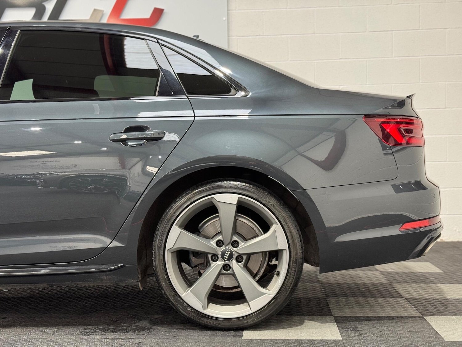 Used Audi A4 2019 for sale - 76189956: Photo 50
