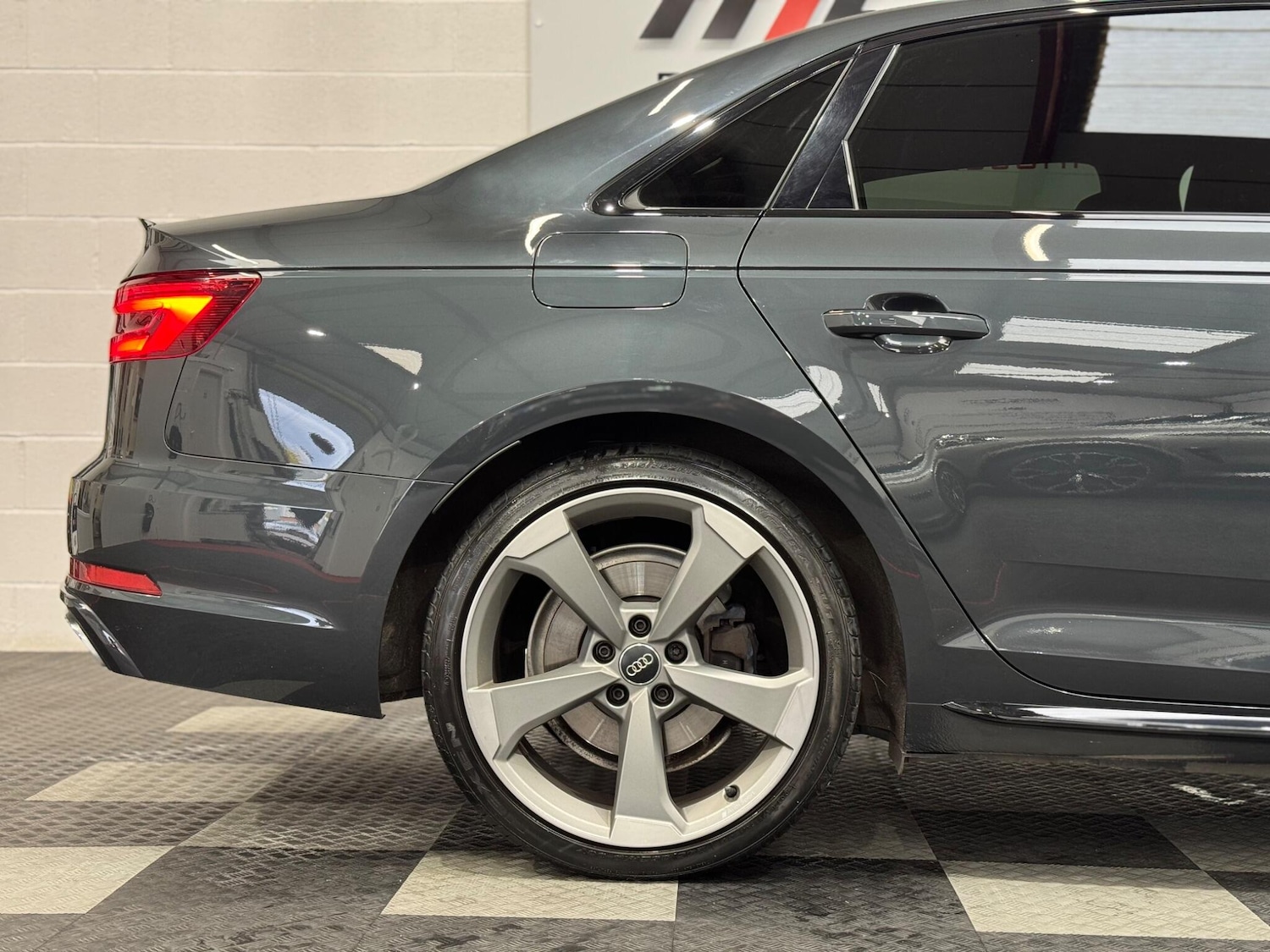 Used Audi A4 2019 for sale - 76189956: Photo 56