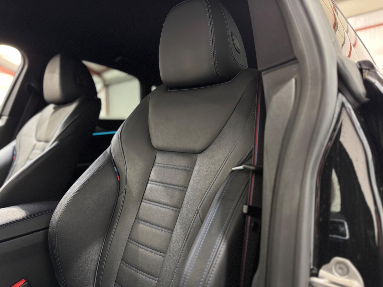 Used BMW i4 2022 for sale - 76633185: Photo 48