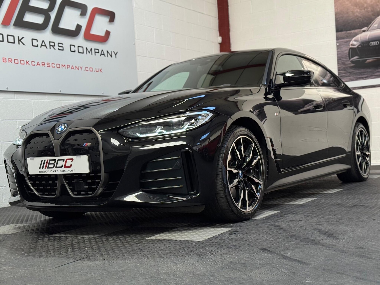 Used BMW i4 2022 for sale - 76633185: Photo 54