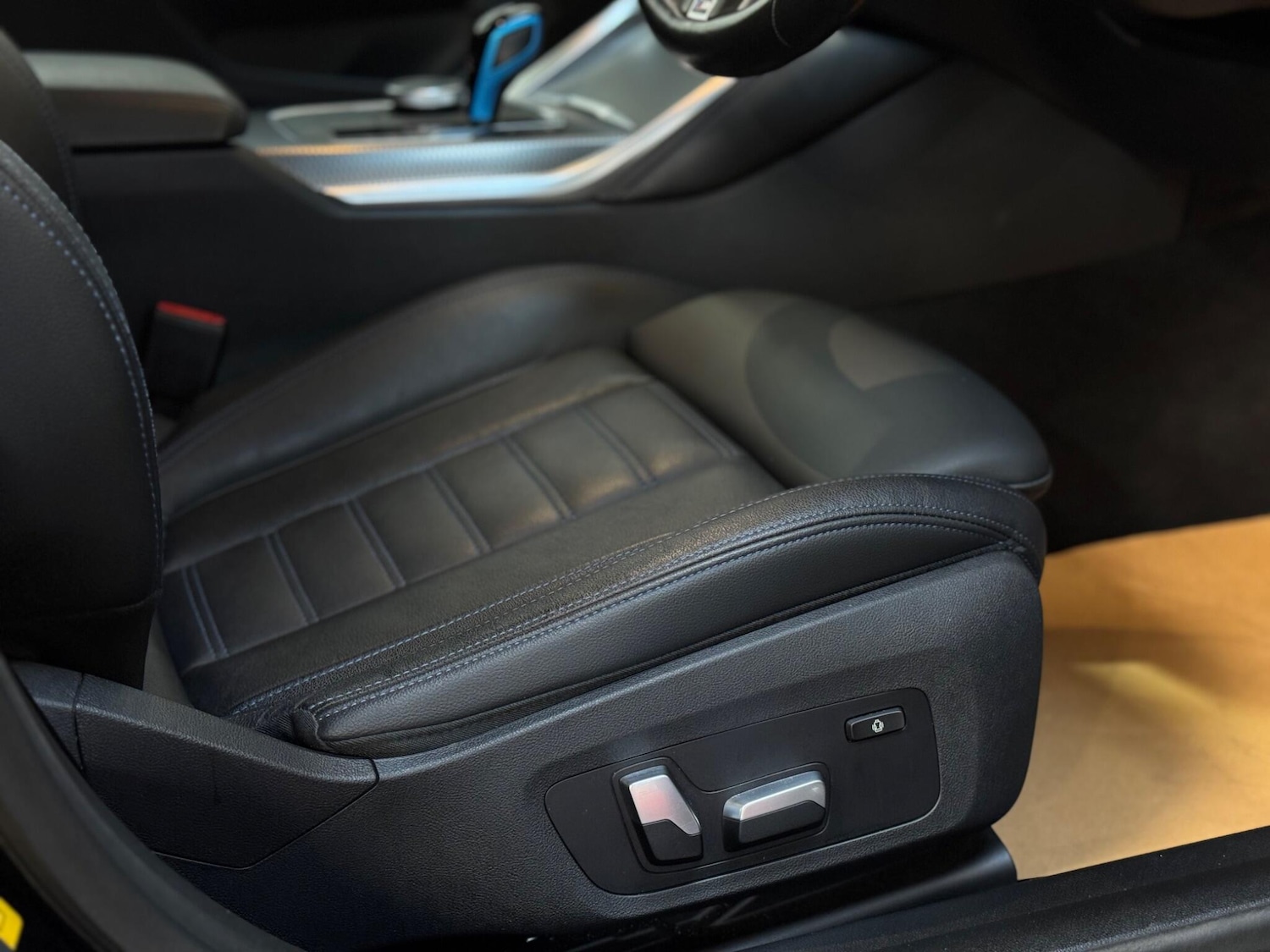 Used BMW i4 2022 for sale - 76633185: Photo 58