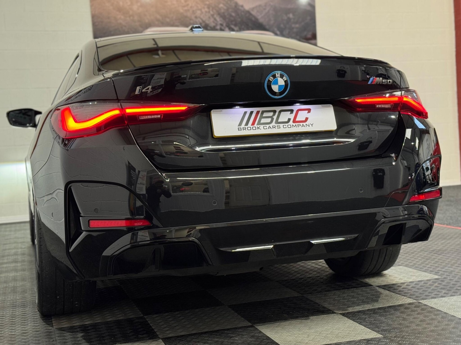 Used BMW i4 2022 for sale - 76633185: Photo 64