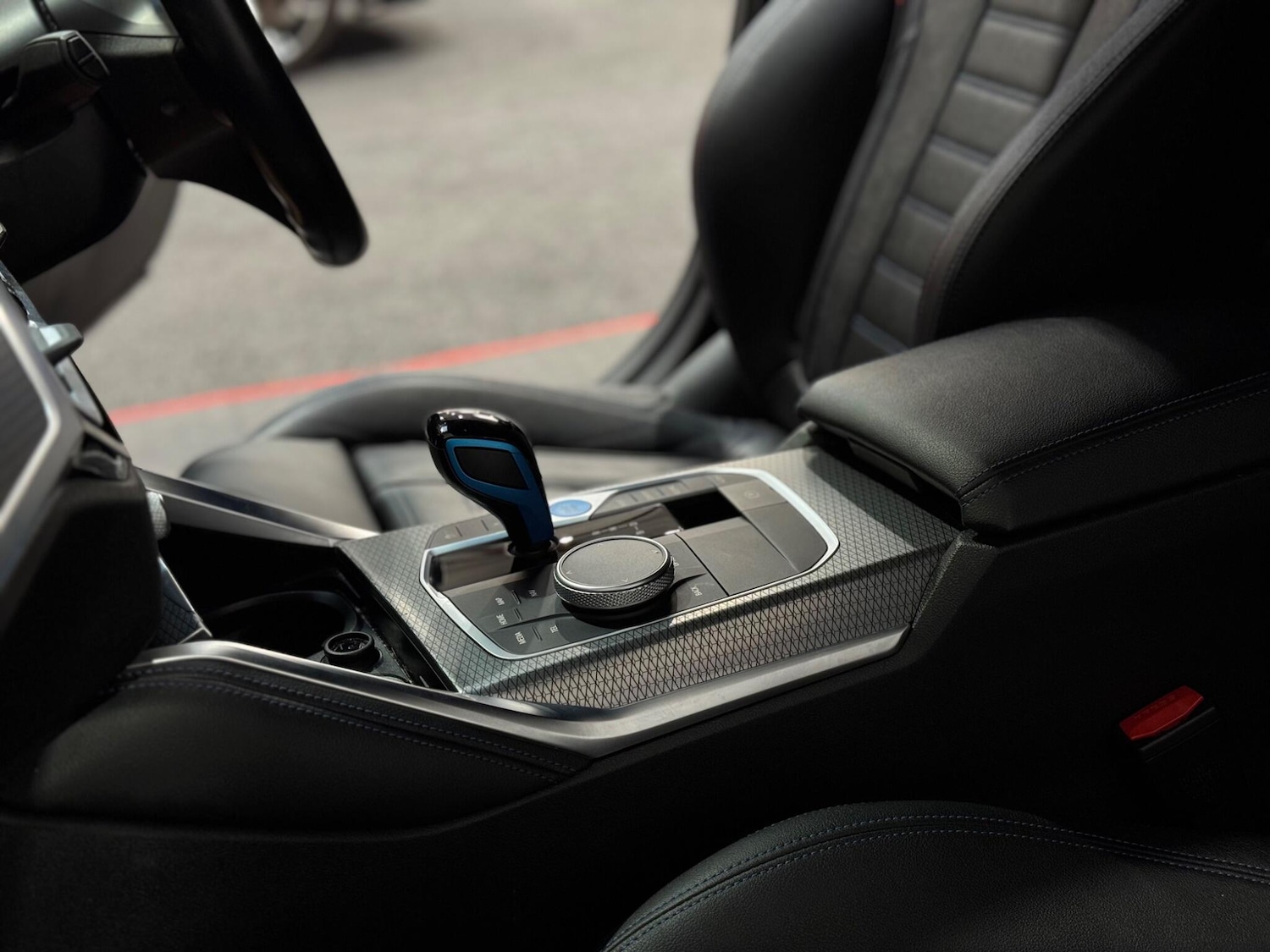 Used BMW i4 2022 for sale - 76633185: Photo 80