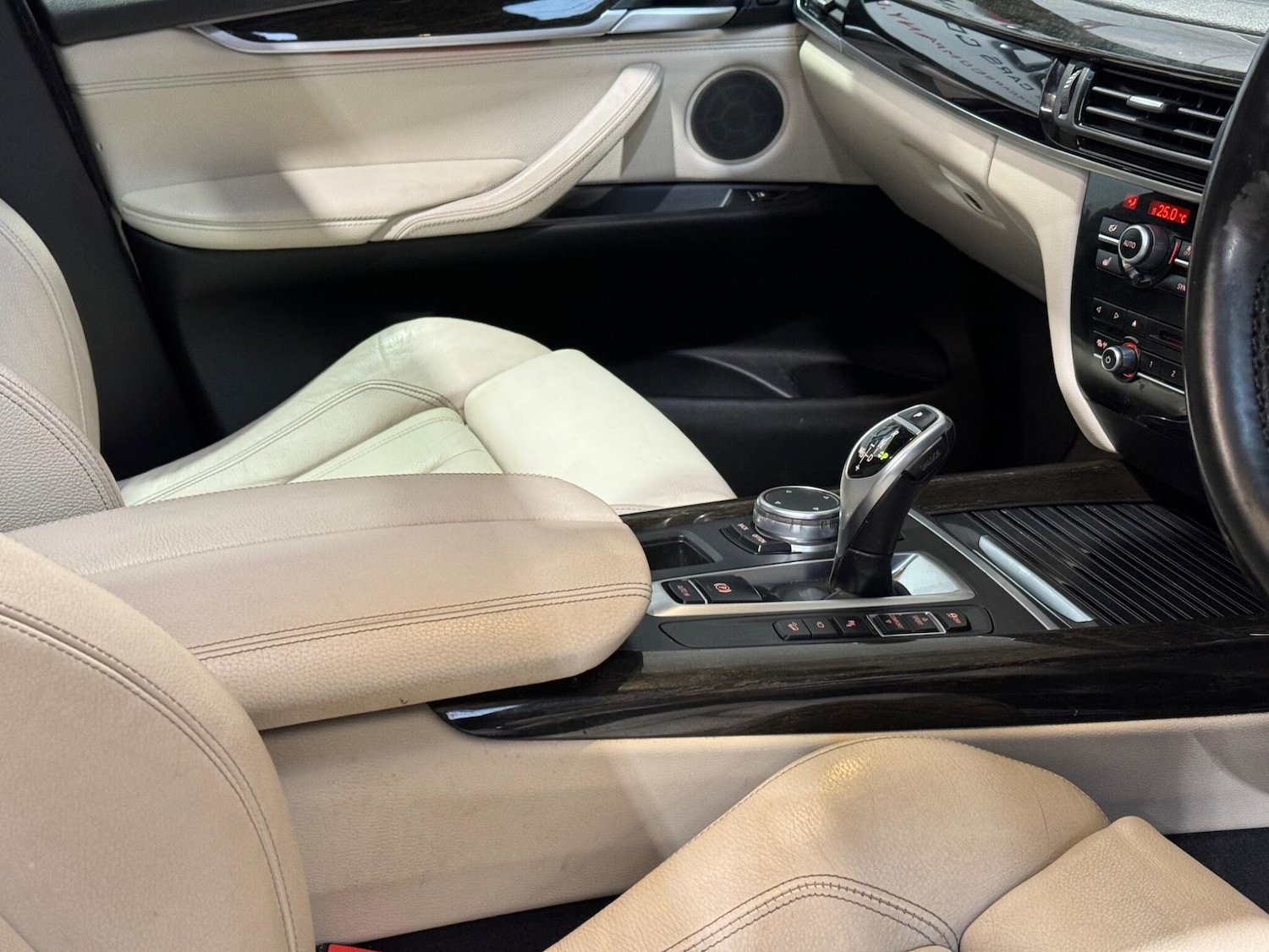 Used BMW X5 2015 for sale - 76388443: Photo 19