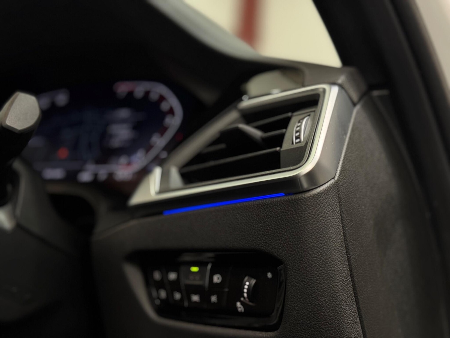 Used BMW 3 Series 2022 for sale - 76521894: Photo 47