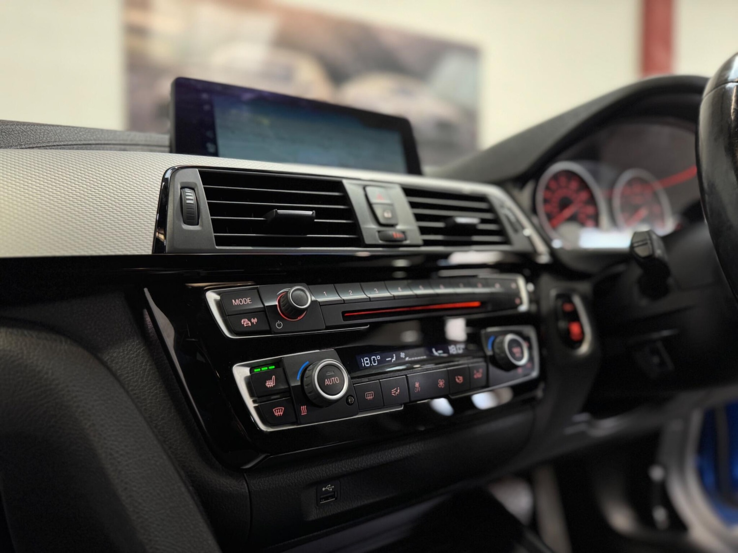 Used BMW 3 Series 2017 for sale - 76371409: Photo 41