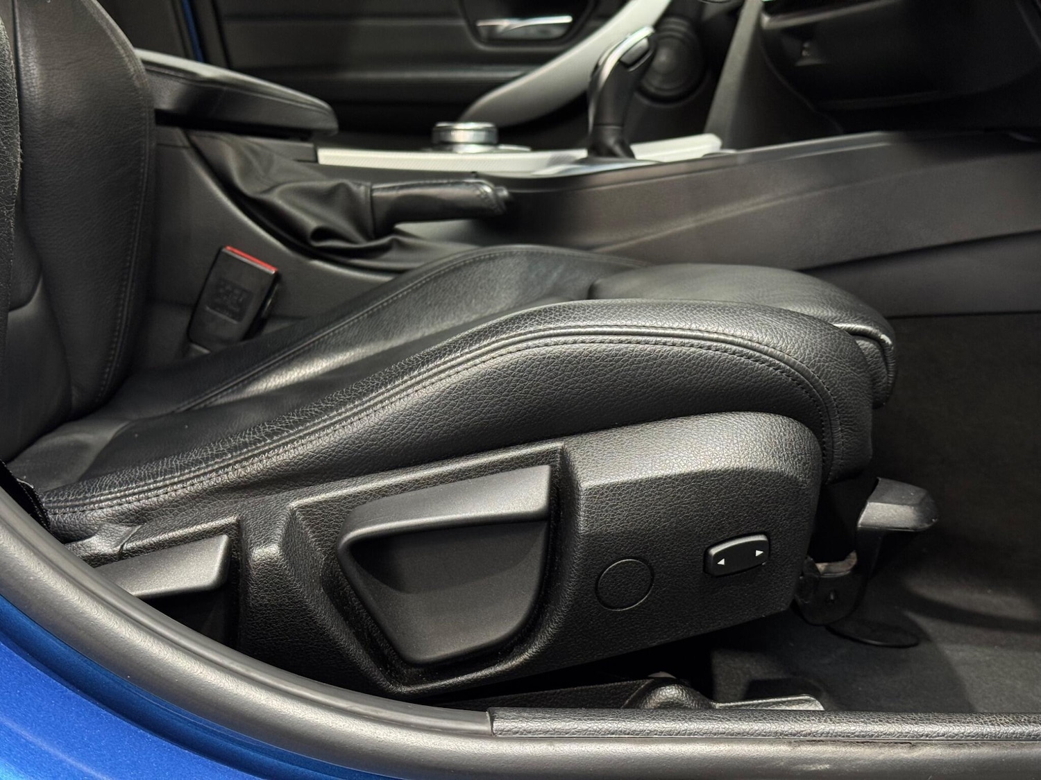 Used BMW 3 Series 2017 for sale - 76371409: Photo 45