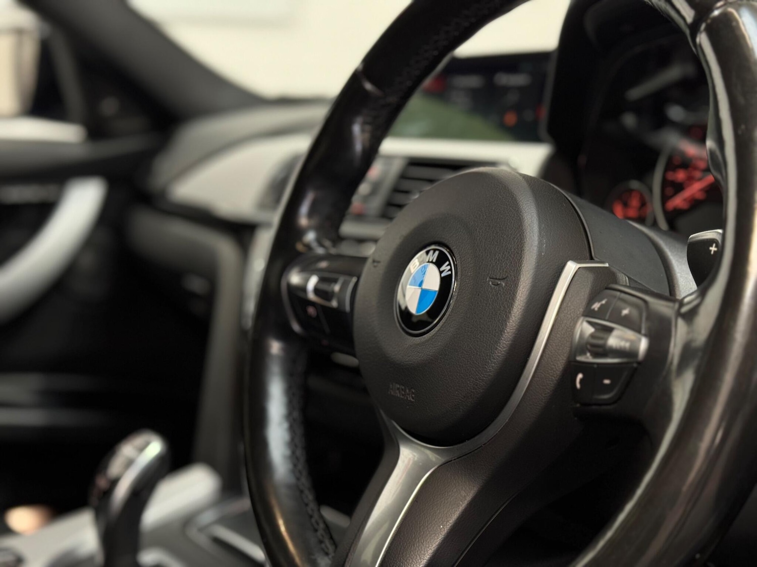 Used BMW 3 Series 2017 for sale - 76371409: Photo 61