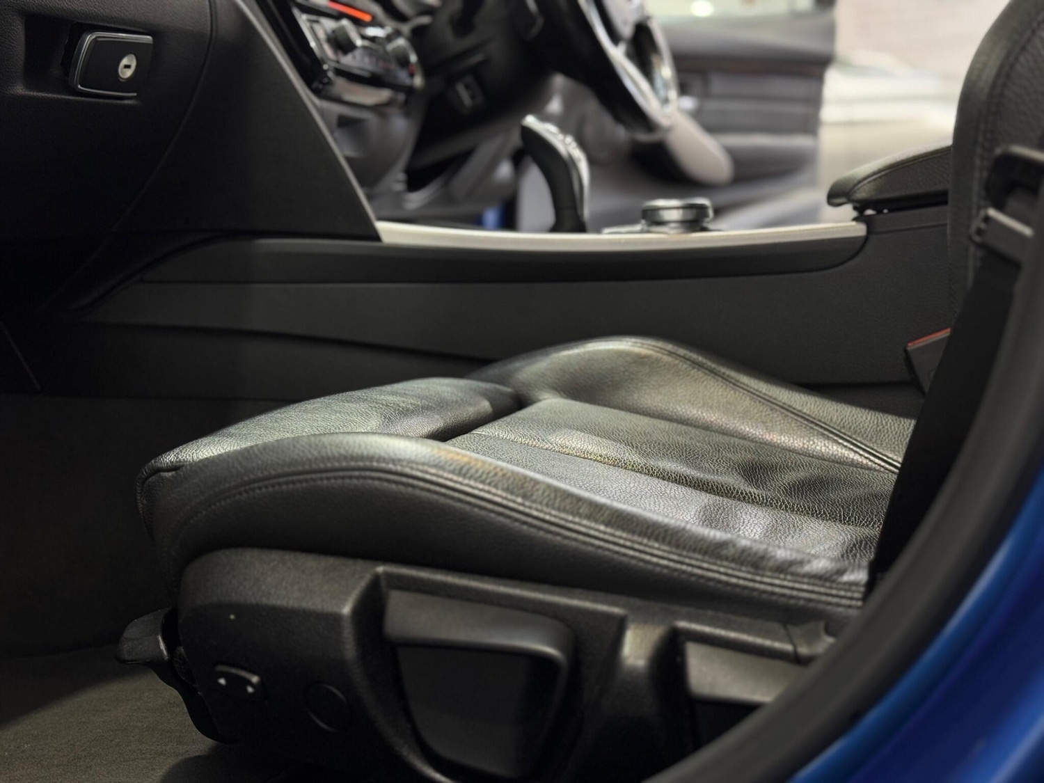 Used BMW 3 Series 2017 for sale - 76371409: Photo 64