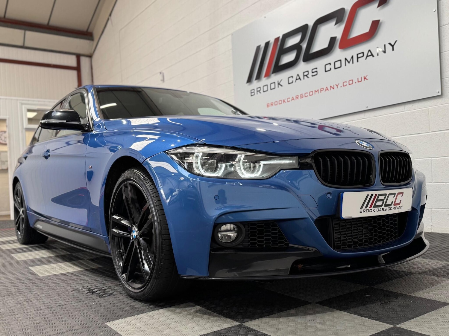 Used BMW 3 Series 2017 for sale - 76371409: Photo 9