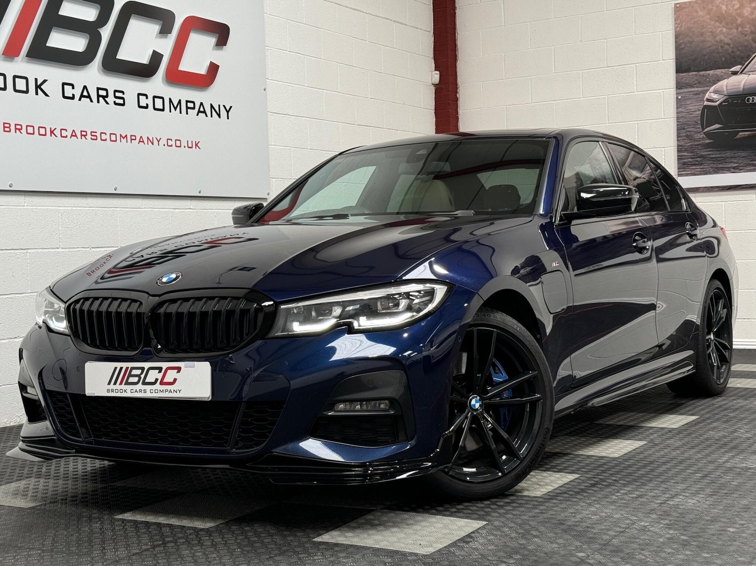 Used BMW 3 Series 2021 for sale - 76026639: Photo 1