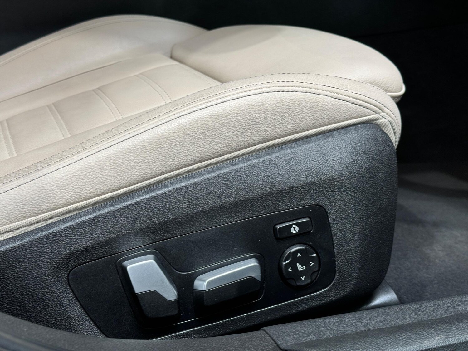 Used BMW 3 Series 2021 for sale - 76026639: Photo 21