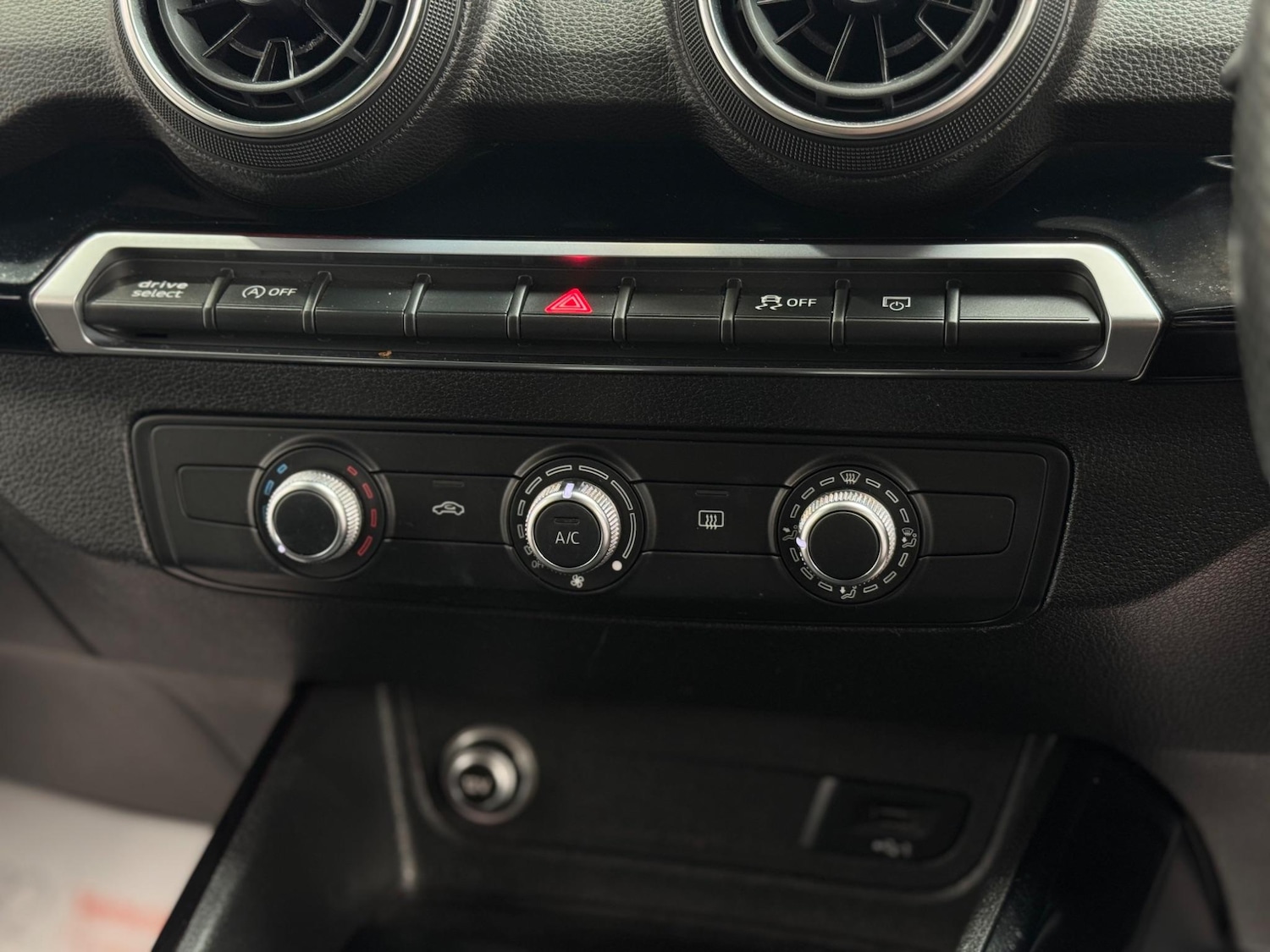 Used Audi Q2 2019 for sale - 76942534: Photo 37