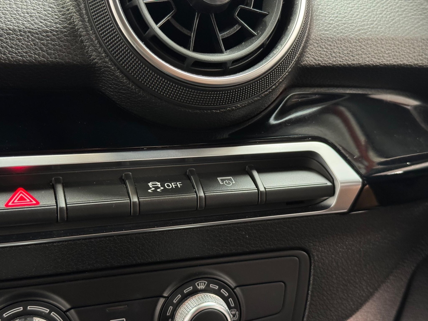 Used Audi Q2 2019 for sale - 76942534: Photo 51