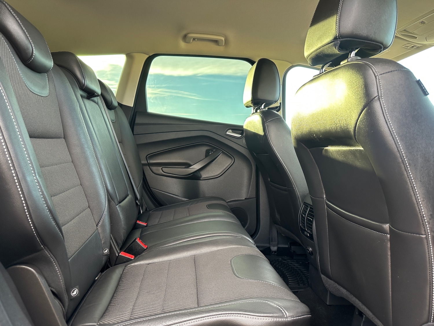 Used Ford Kuga 2014 for sale - 76727070: Photo 30