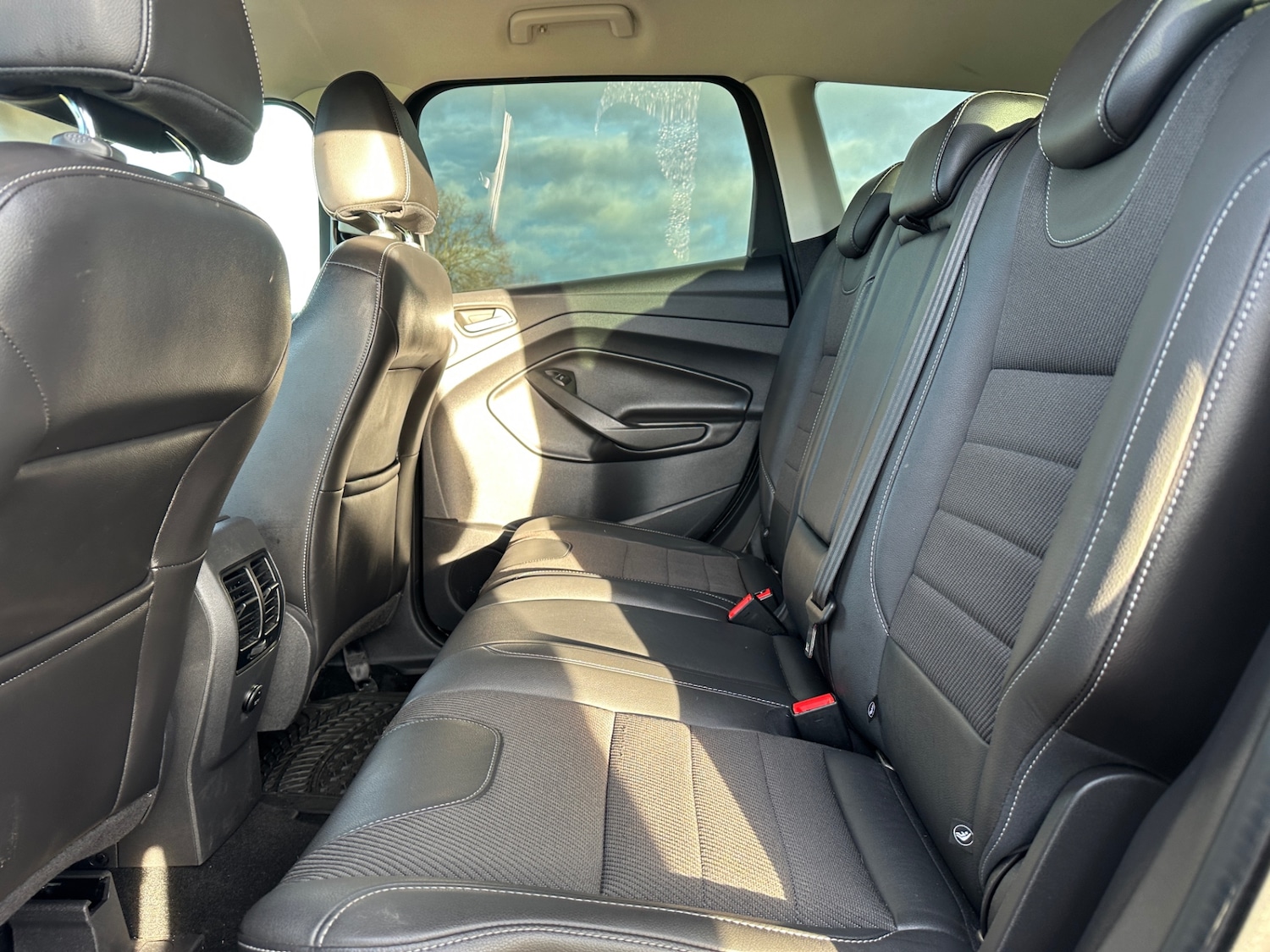 Used Ford Kuga 2014 for sale - 76727070: Photo 34